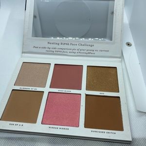 Nesting B!#%h Face Palette * new, never swatched*